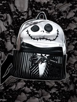 NIGHTMARE BEFORE CHRISTMAS BACKPACK