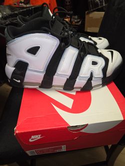 Nike uptempos size 12 mens clean