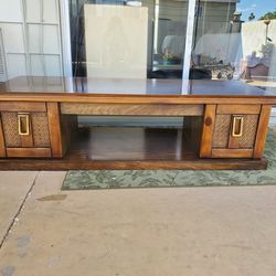 Mid Century Coffee Table Mint Condition