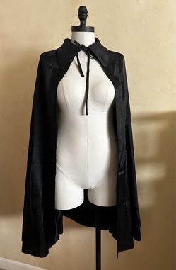 Black Halloween Costume Cape with Collar and Tie