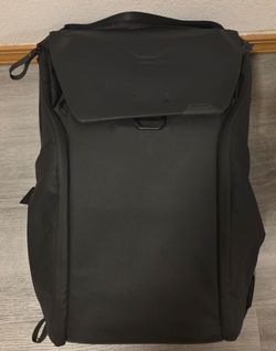 Peak Design Everyday Backpack 30L (Black) - Excellent Condition