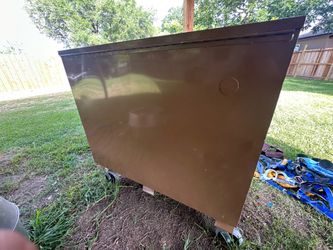 Knaack tool box