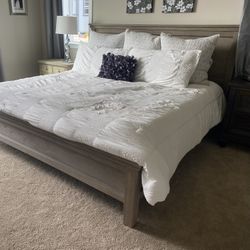 Pottery Barn Farmhouse King Bedroom Set