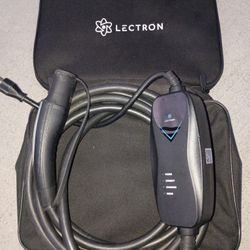 Lectron 15 Amp Tesla Standard EV Charger (Model No: LECHG5-15-15ATSLBLKUS