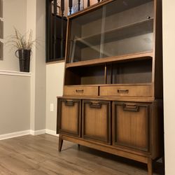 MCM China Cabinet