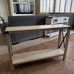 Farmhouse-style entryway table