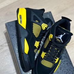 Jordan 4 