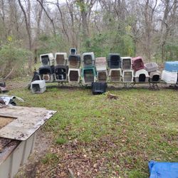 Variety of Dog Kennels