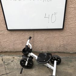 Tricycle 