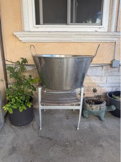 Large Vintage Aluminum Tamale Pot / Cazo — 32” Diameter