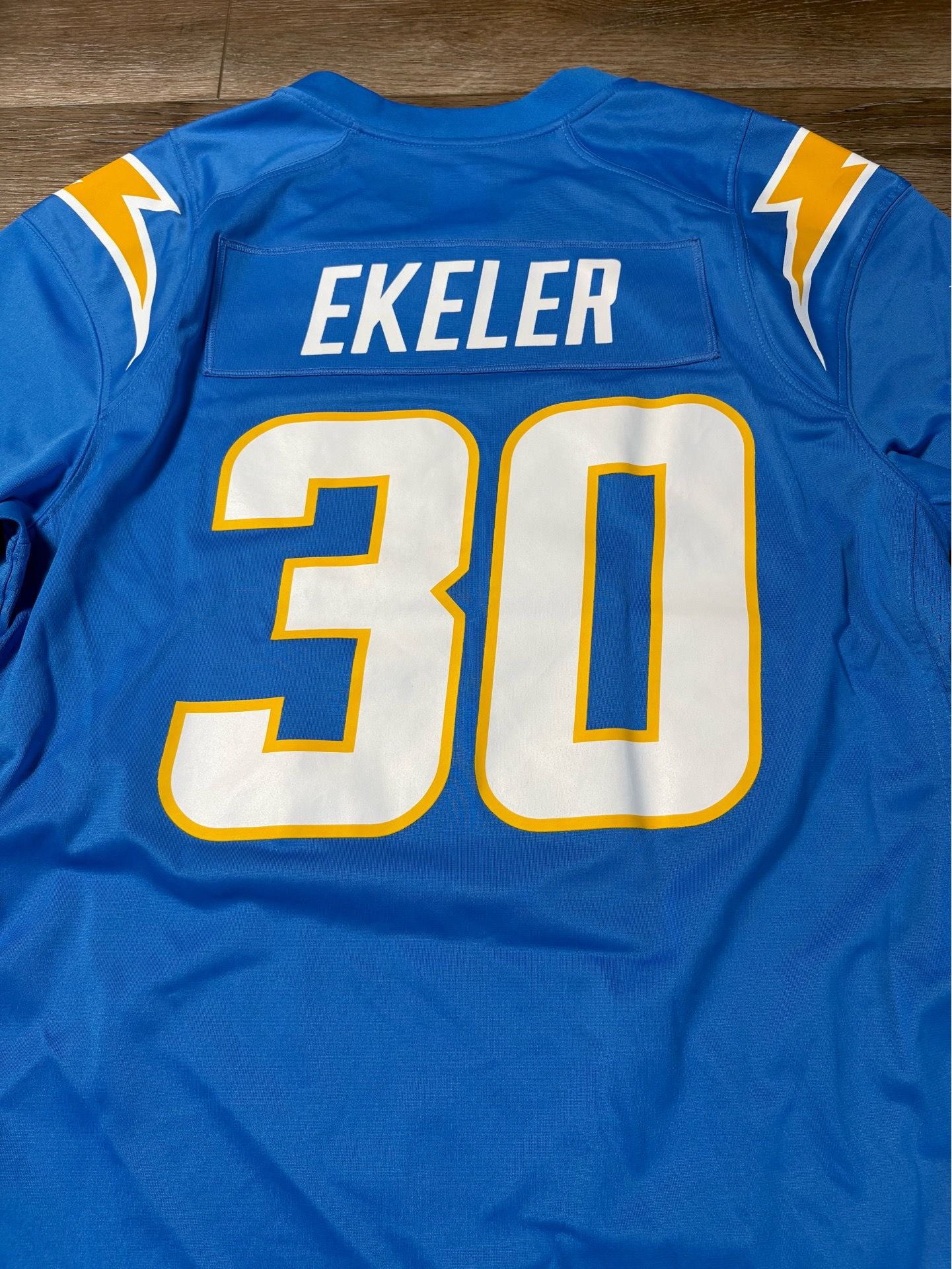 Austin Ekeler Chargers Mens Large Jersery