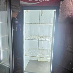 Coke True Mfg 19 Cubic Feet Glass Door Commercial Merchandiser Cooler Refrigerator 