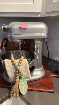 Kitchen Aid mixer professional 5