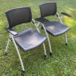 Pair Of National Rolling Mesh Back Padded Seat Jiminy Nesting Training Office Game Chairs