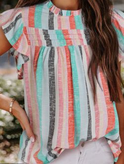 Striped Ruffled sleeve top MED