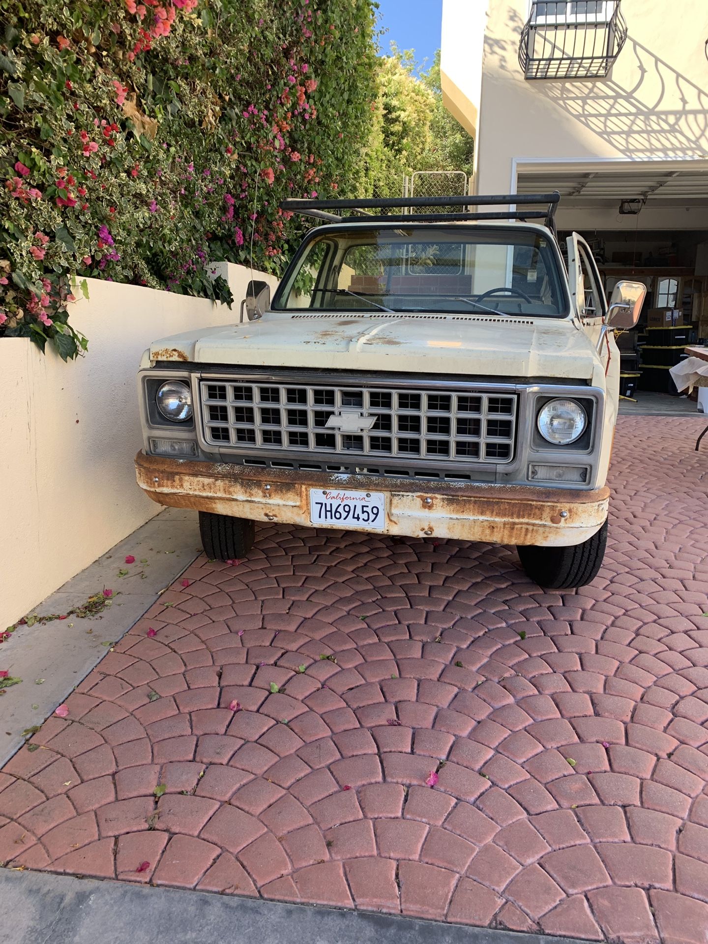 1980 Chevy 3/4 Truck for Sale in Los Angeles, CA - OfferUp