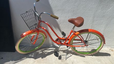 Women's Beach Cruiser Bicycle with Basket