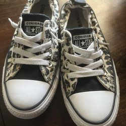 Woman’s Leopard Converse 6.5