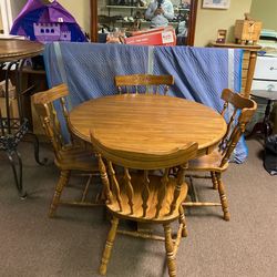 Tables with 4 Chairs