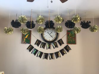 Gold and black birthday decoration