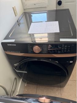 New washer and electric 220v dryer