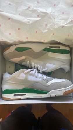 Air Jordan 4