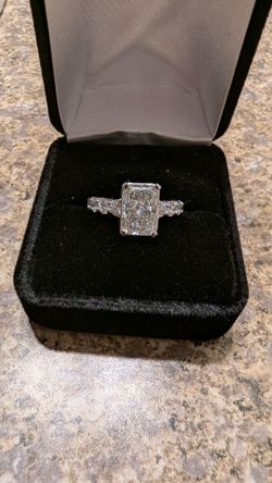 3.08ct Radiant Cut Diamond Ring (4.18ctw) – IGI Certified Lab Diamond – 14K White Gold