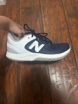 New Balance Turf Trainer Womens size 8.5