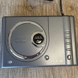 Durabrand DVD-1002 Progressive Scan DVD player