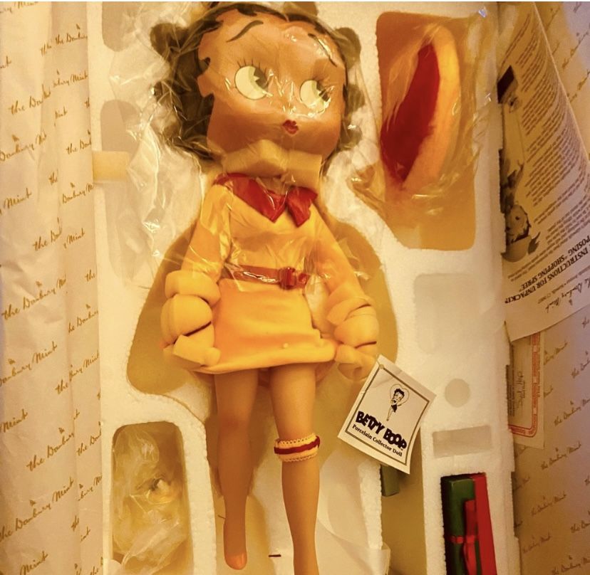 Betty Boo Porcelain New With Papers   
