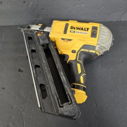 
DeWalt 20V MAX Cordless 30 deg Framing Nailer Tool Only 20 V