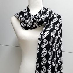 Skull Print Blanket Scarf 