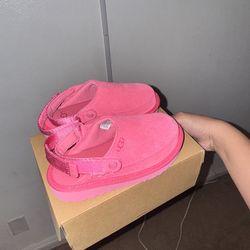 Ugg kid shoes