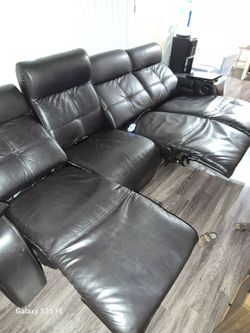 Black leather sofa/recliners