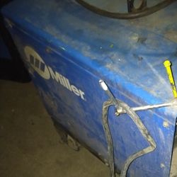 Miller Dialarc Welder 250