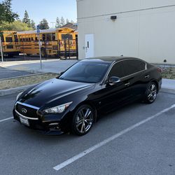 2015 Infinity Q50S