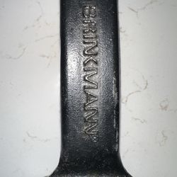 Cast iron skillet