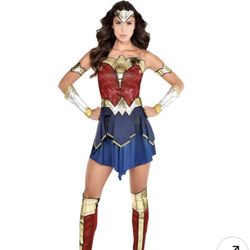 Party City Wonder Woman Costume 1984