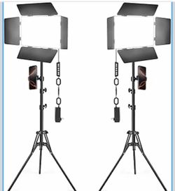 Kewaiaa MAX 30W Bi-Color LED Video Light Kit 2-Pack Stands Barn Doors