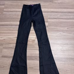 Edikted Luna Flare Pant Size Xs Faux Leather 