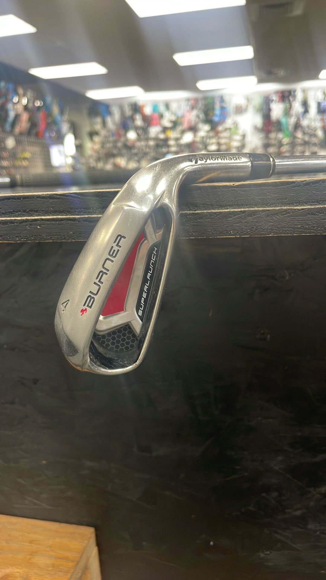 TaylorMade-Burner-Superlaunch-4-Iron-Right-Hand-Regular-Flex