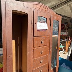 Armoire With Key 