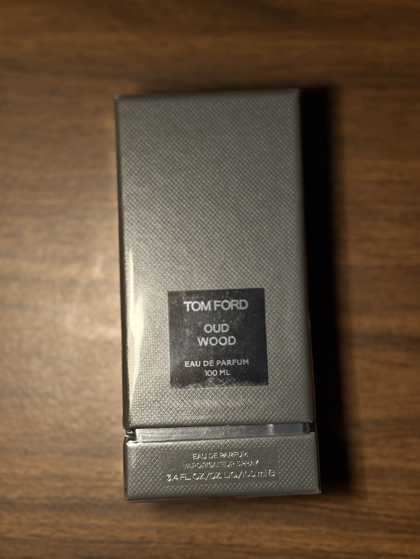 Tom Ford Oud Wood – Iconic Unisex Scent