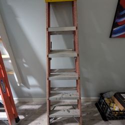 Louisville Fiberglass A Frame Ladder 