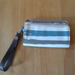 Thirty One Wallet With Wrist Strap