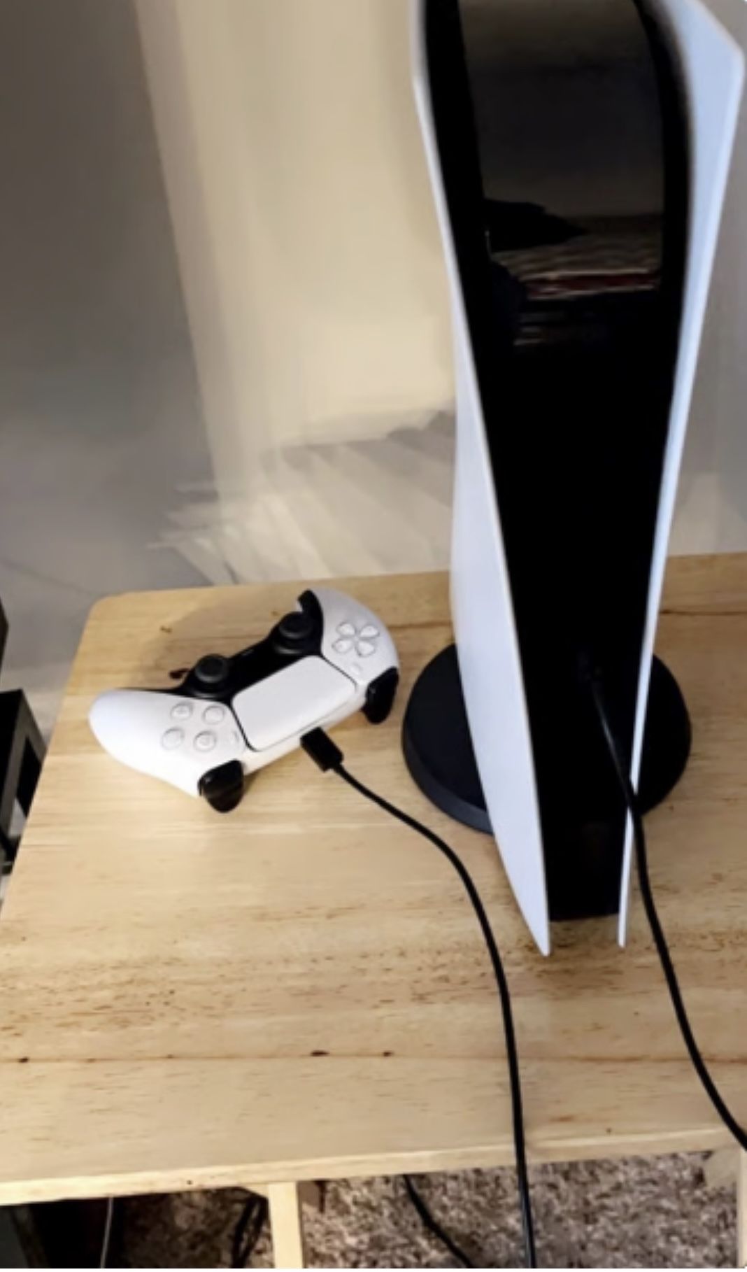 DIGITAL PLAYSTATION 5. INCLUDED Are 6 Games