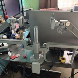 Humanscale M/Flex Dual Monitor Arm – (Excellent Condition) (Please read details)