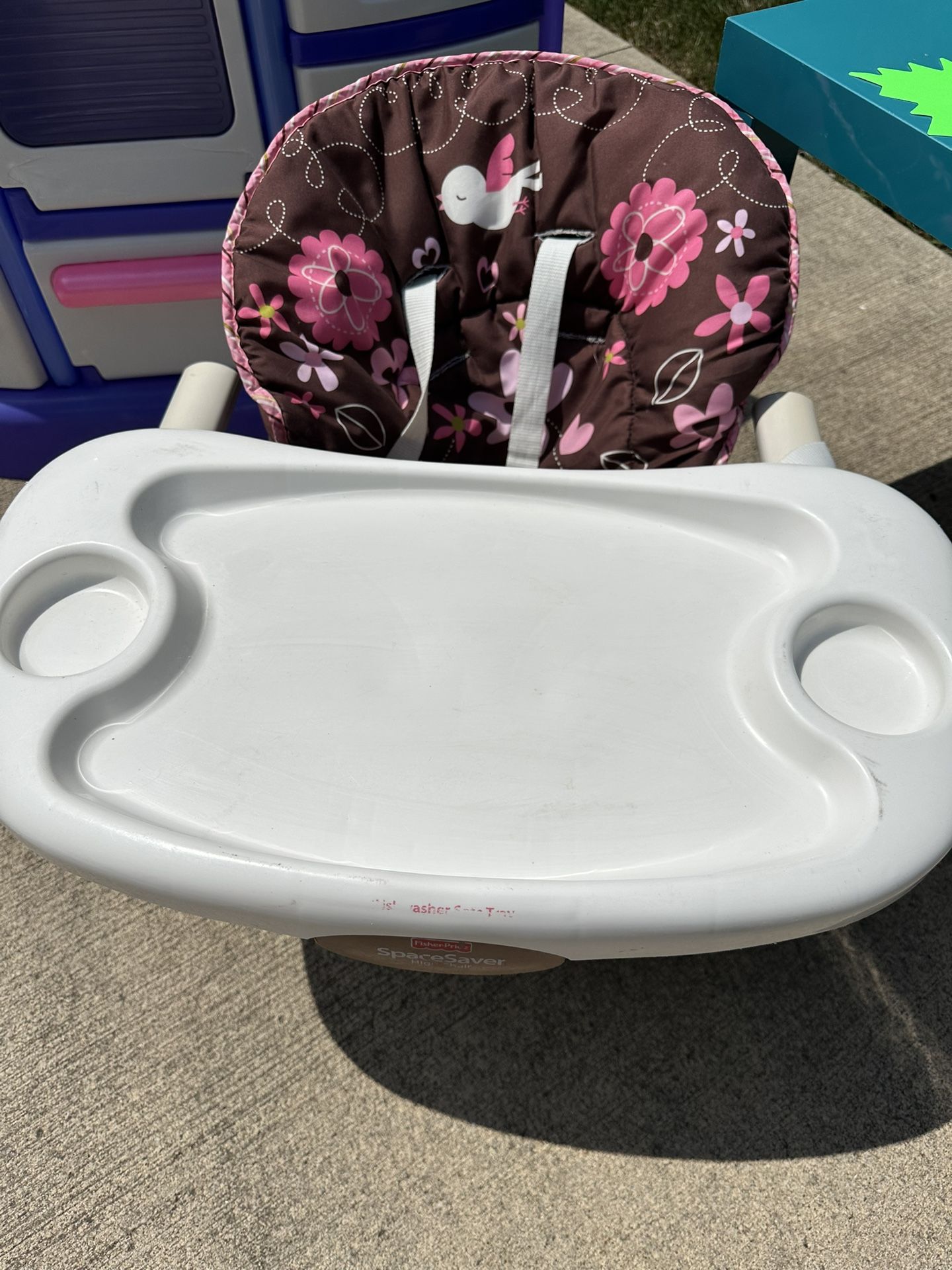 Fisher Price Space Saver High chair/Booster Seat