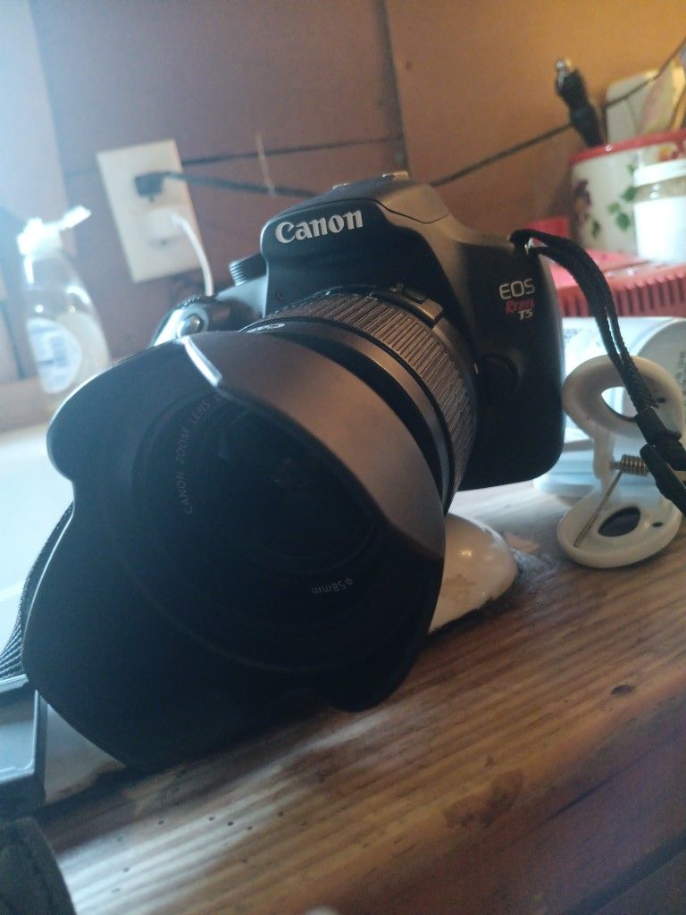 Canon Rebel Eos T5