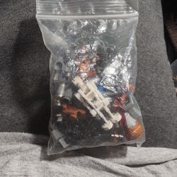 Random Star Wars Droid Parts And 3 Minifigures